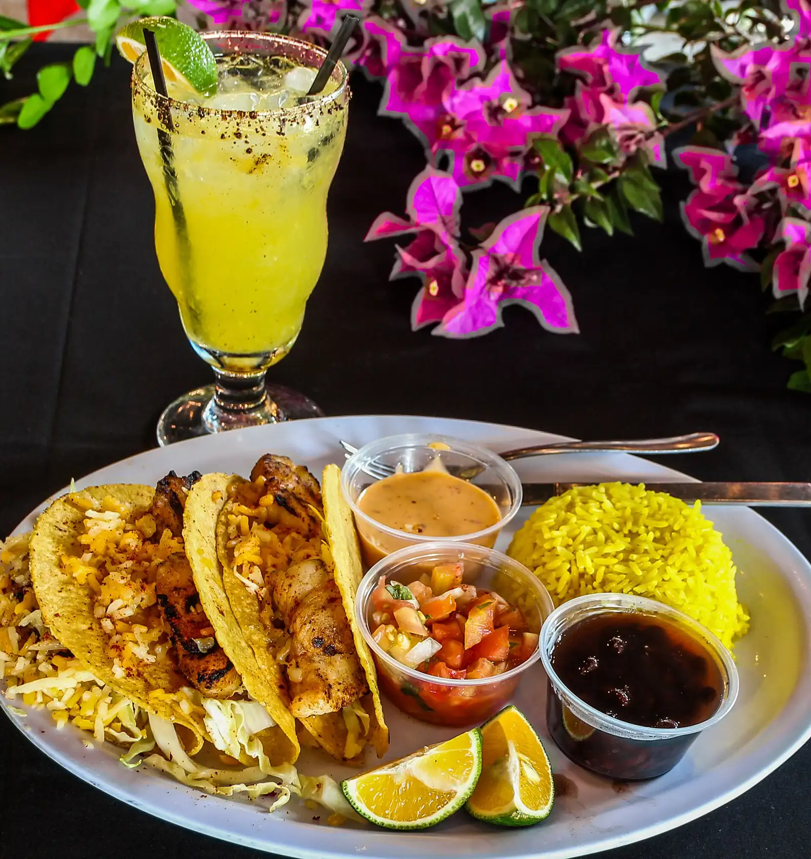 Fish tacos with lemonade